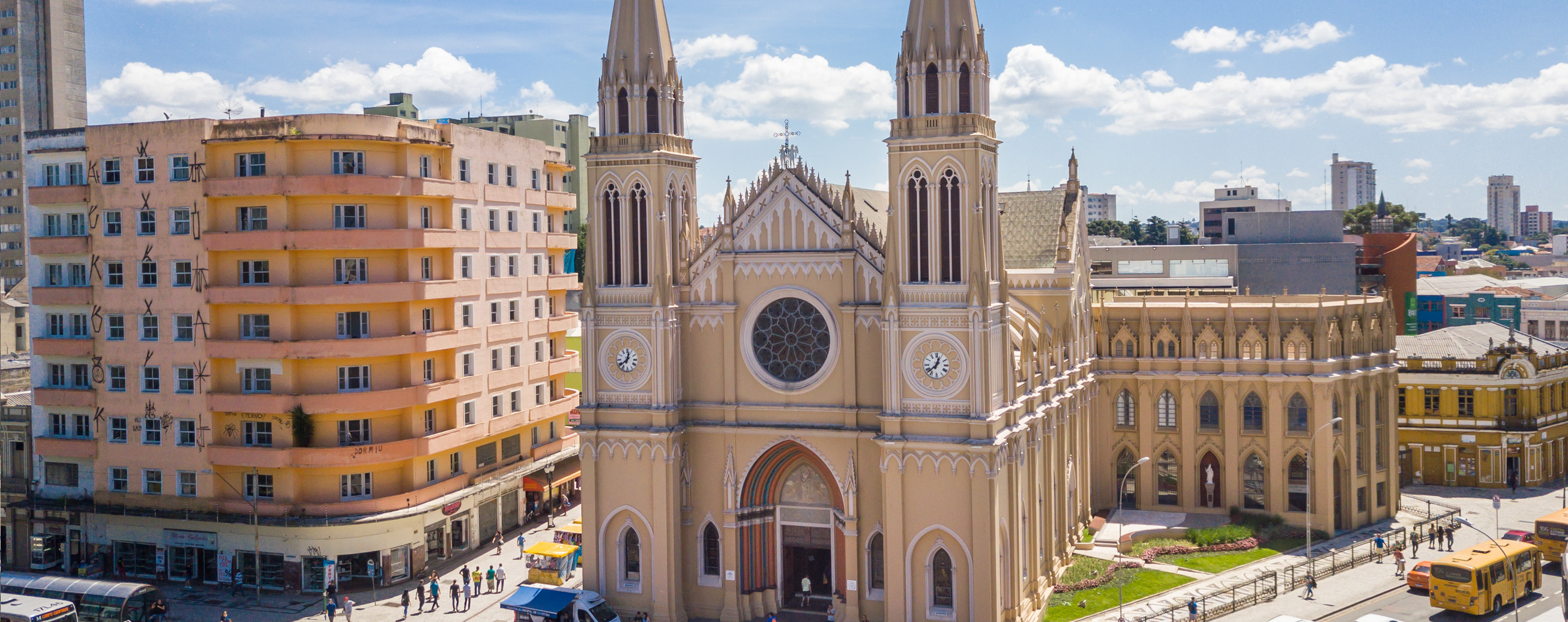 Início - Igreja católica em Curitiba